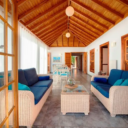 Ferienhaus Ferienvilla Mit Beheiztem Pool Tijarafe