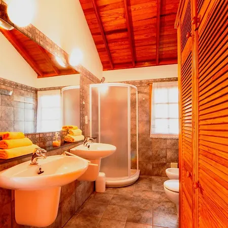 Ferienhaus Ferienvilla Mit Beheiztem Pool Tijarafe