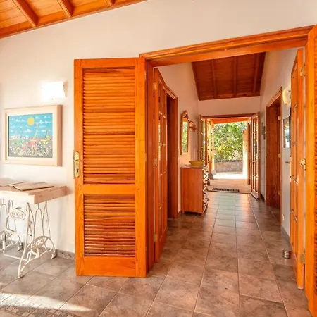 Ferienvilla Mit Beheiztem Pool Ferienhaus Tijarafe